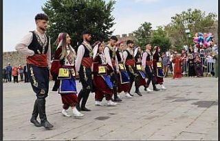 Bal Festivali devam ediyor