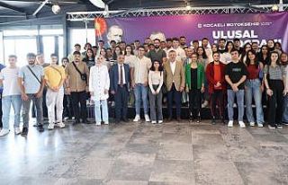 Başkan Büyükakın’dan gençlere: “İdeallerinizden...