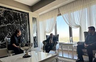 Başkan Büyükekşi’den Mustafa Artuç’un ailesine...