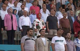 Başkan Döğücü: “Tüm tesislerimizle gençlerin...