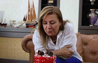 Başkan Köse’ye sürpriz doğum günü