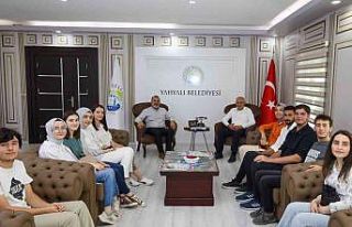 Başkan Öztürk, Yeni Üniversitelileri Tebrik Etti