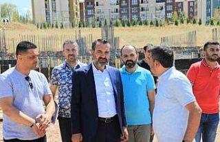 Başkan Şerifoğulları; “İlk günkü aşkla çalışıyor...