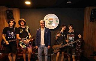 Belediye gençler için ses kayıt stüdyosu kurdu