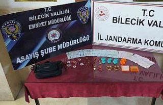 Bilecik’te kendisi ’Polis’ olarak tanıtarak...