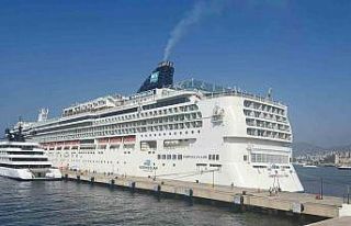 Bodrum’a 2 gemiyle 2 bin 231 yolcu geldi