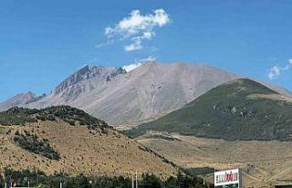 Borçluları üzen haber: Erciyes’in karı eridi