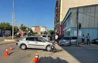 Bozüyük’te iki otomobil çarpıştı: 2 yaralı