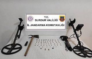 Burdur’da 56 adet sikke ele geçirildi