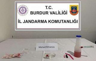 Burdur’da durdurulan otomobilden uyuşturucu çıktı