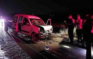Burdur’da hatalı sollama kaza getirdi: 2 ölü,...