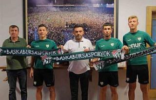 Bursaspor, 3 futbolcuyla profesyonel sözleşme imzaladı