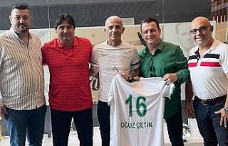Bursaspor yönetimi, Oğuz Çetin’i ziyaret etti