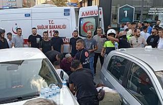 Caddeyi birbirine katarak 3 kişiyi yaralayan 4 şüpheli...