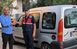 Çalınan araç sahibine teslim edildi