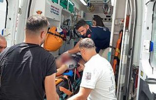 Camdan çıkarttığı kolu, kaza esnasında araçların...