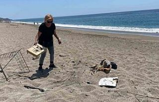 Caretta cartta yuvasının üzerinde yakılan mangalı...