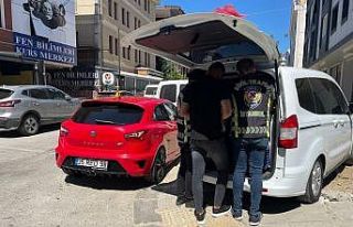 Çekmeköy’de tehlikeli davranışta bulunan sürücü...