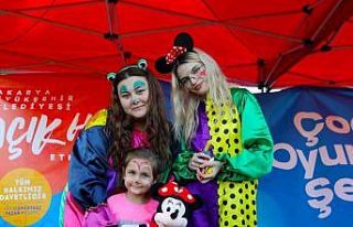 Çocuklar bu şenlikte doyasıya eğlendi