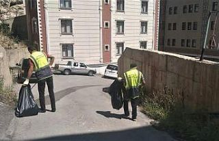 Çöpler toplandı yollar yıkandı