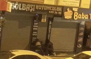 Çuvalla gelip girdikleri kuyumcu dükkanından kilolarca...