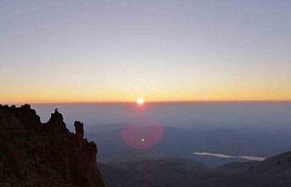 Dağcılar Erciyes’in Zirvesinde Buluşacak