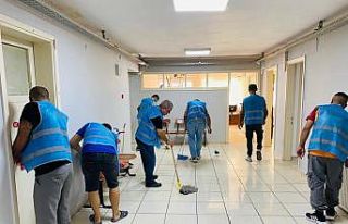 Denetimli çalışanlar kamuda görev almaya başladı