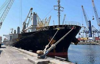 Denizde tonlarca kaçak akaryakıt yakalandı