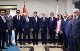 Denizlili esnafın istekleri Bakanlıklara iletildi