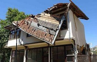 Depremin vurduğu “lezzet caddesi sessizliğe gömüldü”