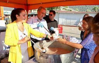 Didim Belediyesi’nden Akbük’te aşure hayrı