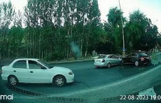 Dikkatsiz sürücü kazayı da beraberinde getirdi