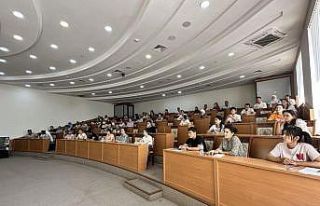 Diplomatlık sınavı başvuruları başladı, işte...