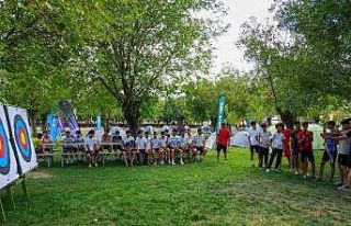 Diyarbakırlı öğrenciler yeni kamp alanında eğleniyor