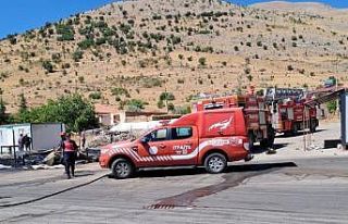 Doğanşehir’de iş yeri yangını
