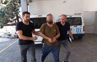 Dolmuş derneği binasını yakmaya kalktı