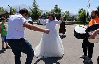 Down sendromlu Büşra’nın gelinlik hayali gerçek...