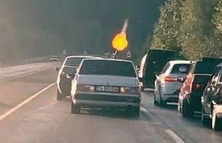 Düğün konvoyundaki araçtan pompalı tüfekle havaya...