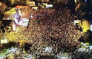 "Dünya Düzce Günleri", Demet Akalın...