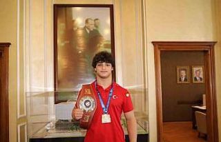 Dünya şampiyonunun yeni hedefi