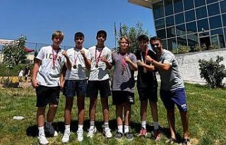 Düzceli tenisçiler finalde