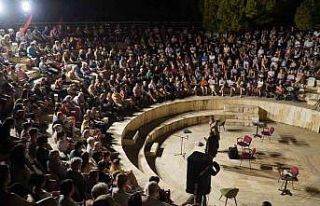 Efes Tiyatro Festivali, Matruşka ile sona erdi