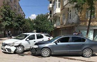 Elazığ’da bir aylık kaza bilançosu: 300 yaralı,...