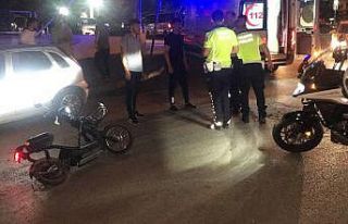 Elektrikli bisikletten düşen kadın yaralandı
