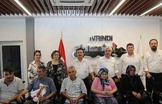 Engelli dostu İvrindi Belediyesinden tekerlekli sandalye