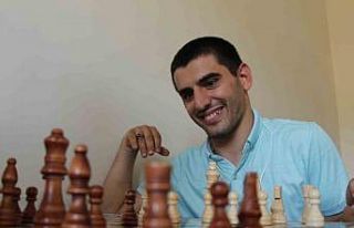 Engelsiz Yaşam Merkezi, bedensel engelli Veysel’i...