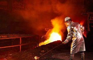 Erdemir, yüksek fırınında 50 bininci dökümü...