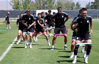 Erzurumspor Teknik Direktörü Hakan Kutlu: "204...