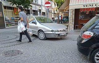 Eskişehir’de iki araç çarpıştı