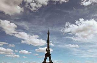 Eyfel Kulesi’ndeki bomba ihbarı asılsız çıktı